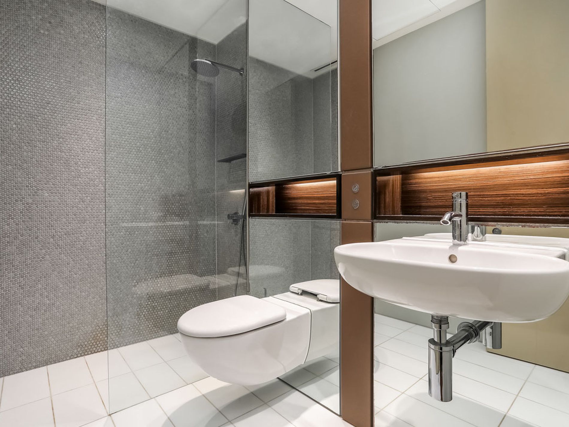 2 Chippendale  Way, Chippendale