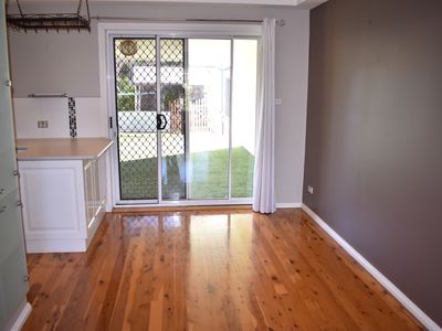 25 Dugga Street, Peak Hill