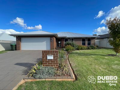 6 Ellenborough Avenue, Dubbo