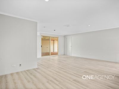 33 Shearwater Boulevard, Albion Park Rail