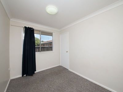 8 Newcombe Court, Dubbo