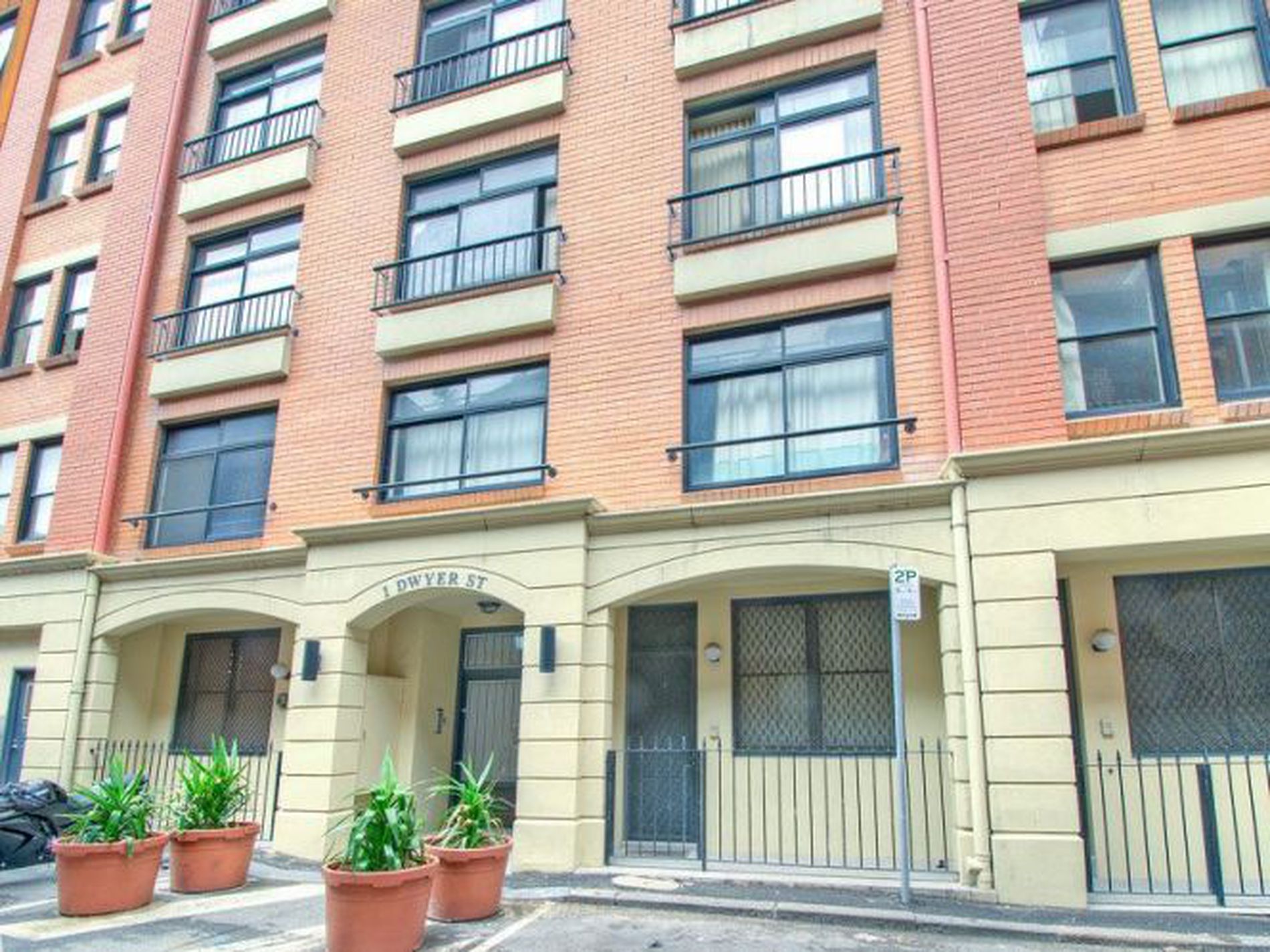 24 / 1 Dwyer Street, Chippendale