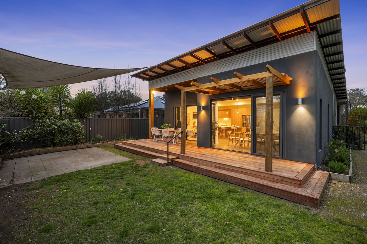 1 Farrall Court, Mansfield