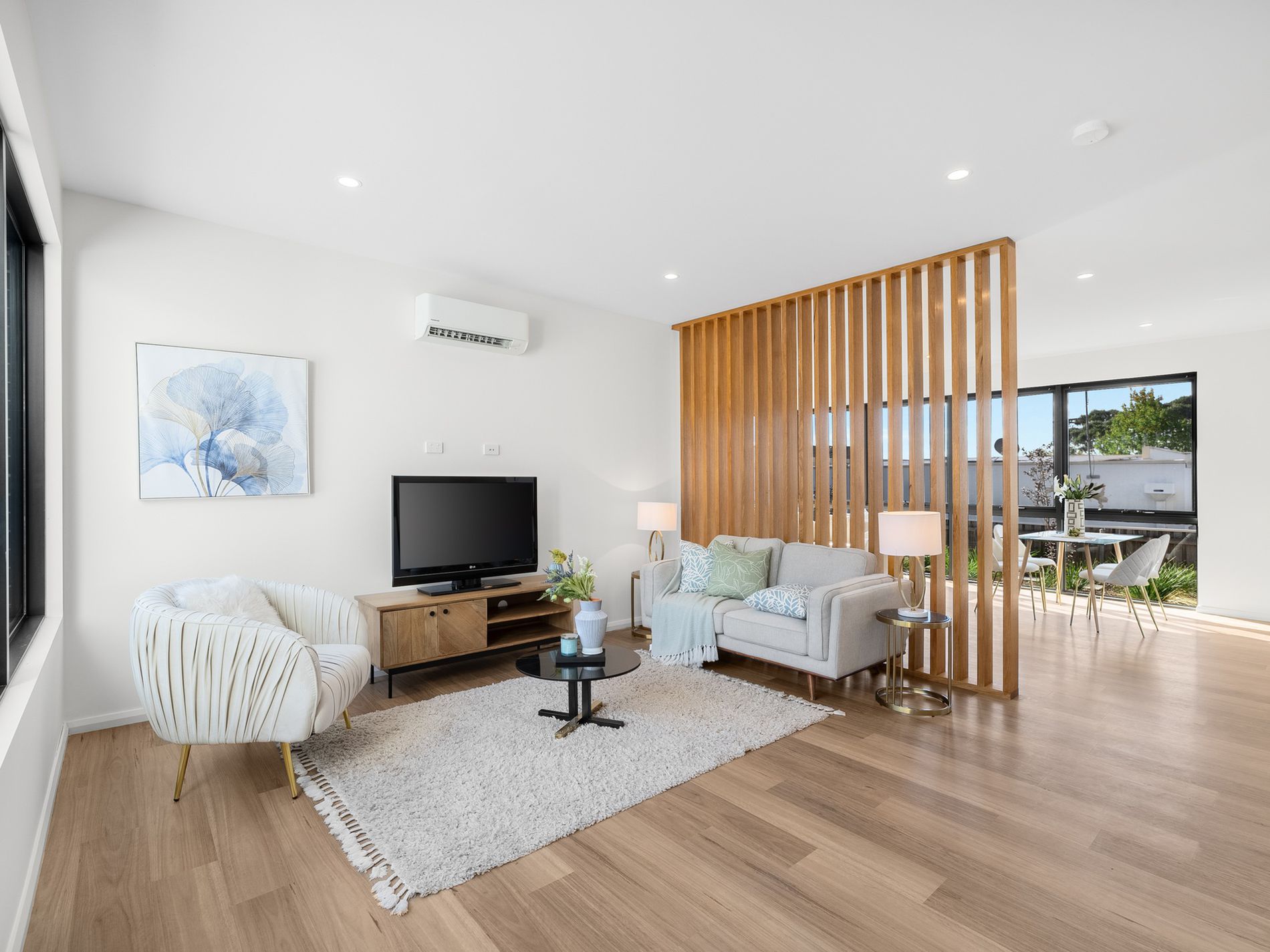 3 / 8 Aurora Close, Mawson