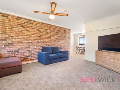 15 Beavis Place, Llanarth