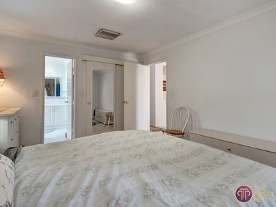 35 Winter Drive, Thornlie