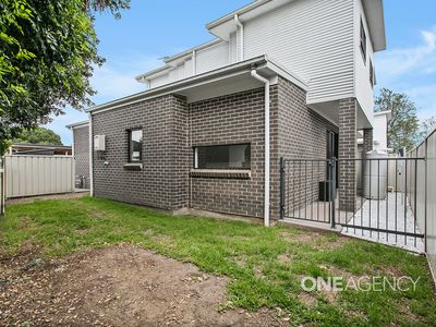 4 / 41A Tripoli Way, Albion Park