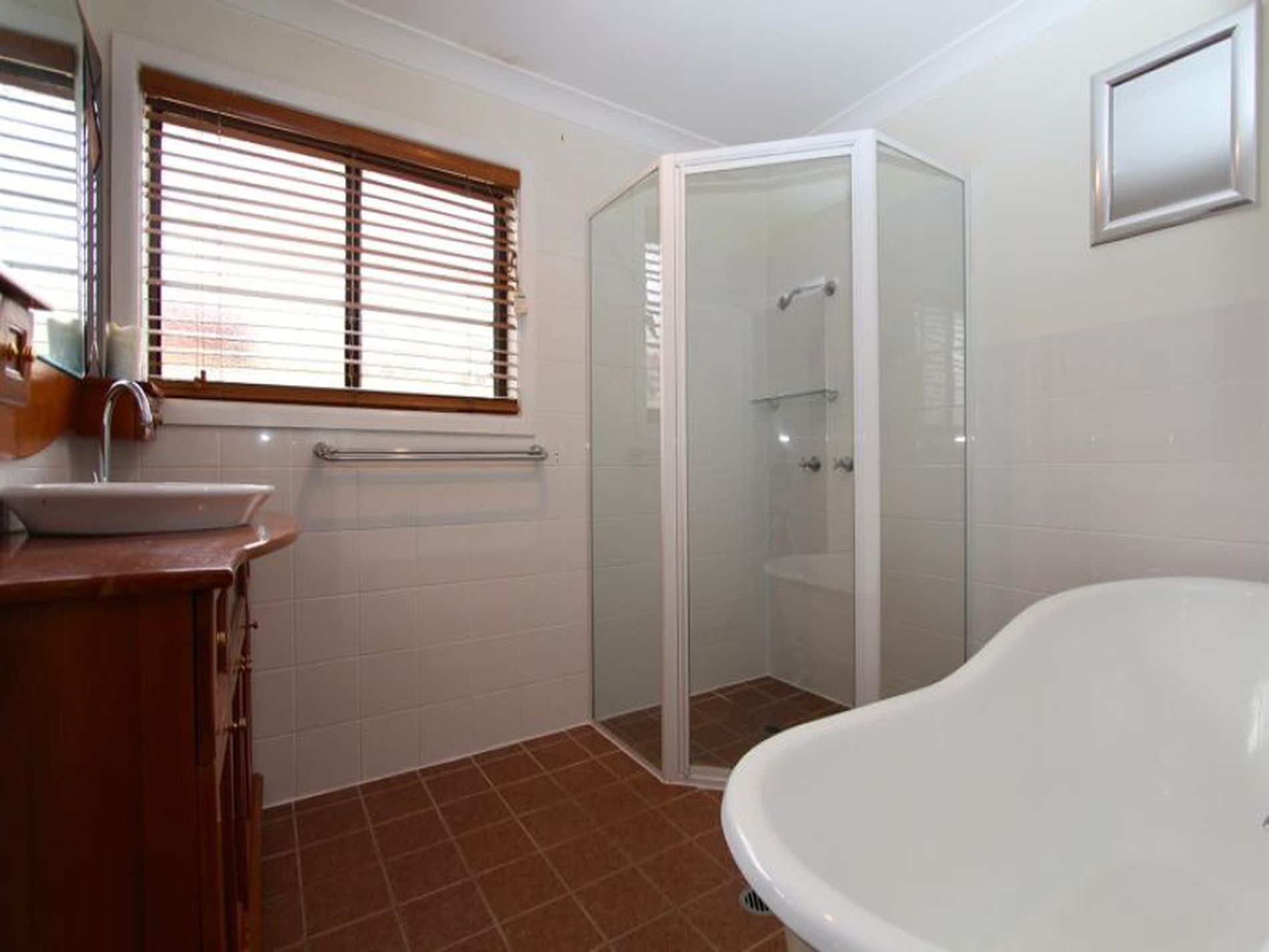 80 Eugenie Street, Raglan