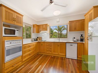 5 Conferta Court, Kirwan