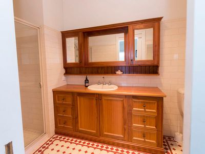 410 Seymour Avenel Road, Seymour