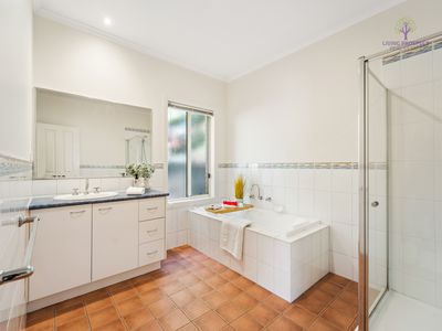 21 Rupertswood Drive, Brookfield