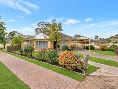 2 Whitelodge Road, Paradise