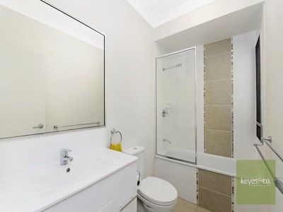 7 Greater Ascot Avenue, Shaw