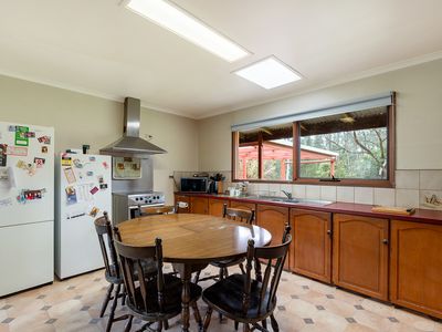 4 Cedar Court, Kinglake West