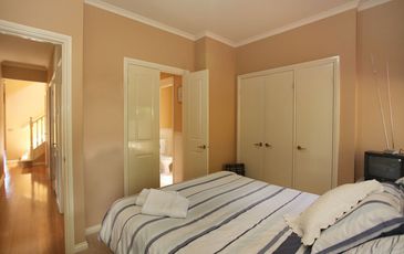 8 Whitaker Place, Beaconsfield