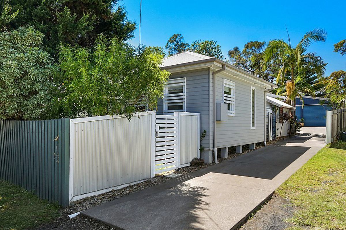 696 The Entrance Road, Bateau Bay