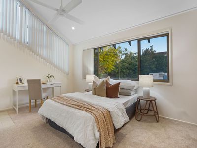 8 Clutha Street, Westlake