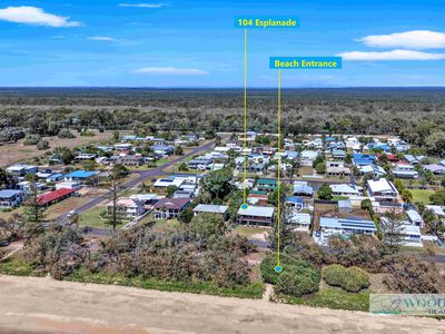 104 Esplanade, Woodgate