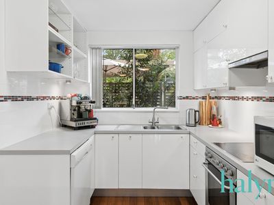 2 / 11 Heytesbury Road, Subiaco