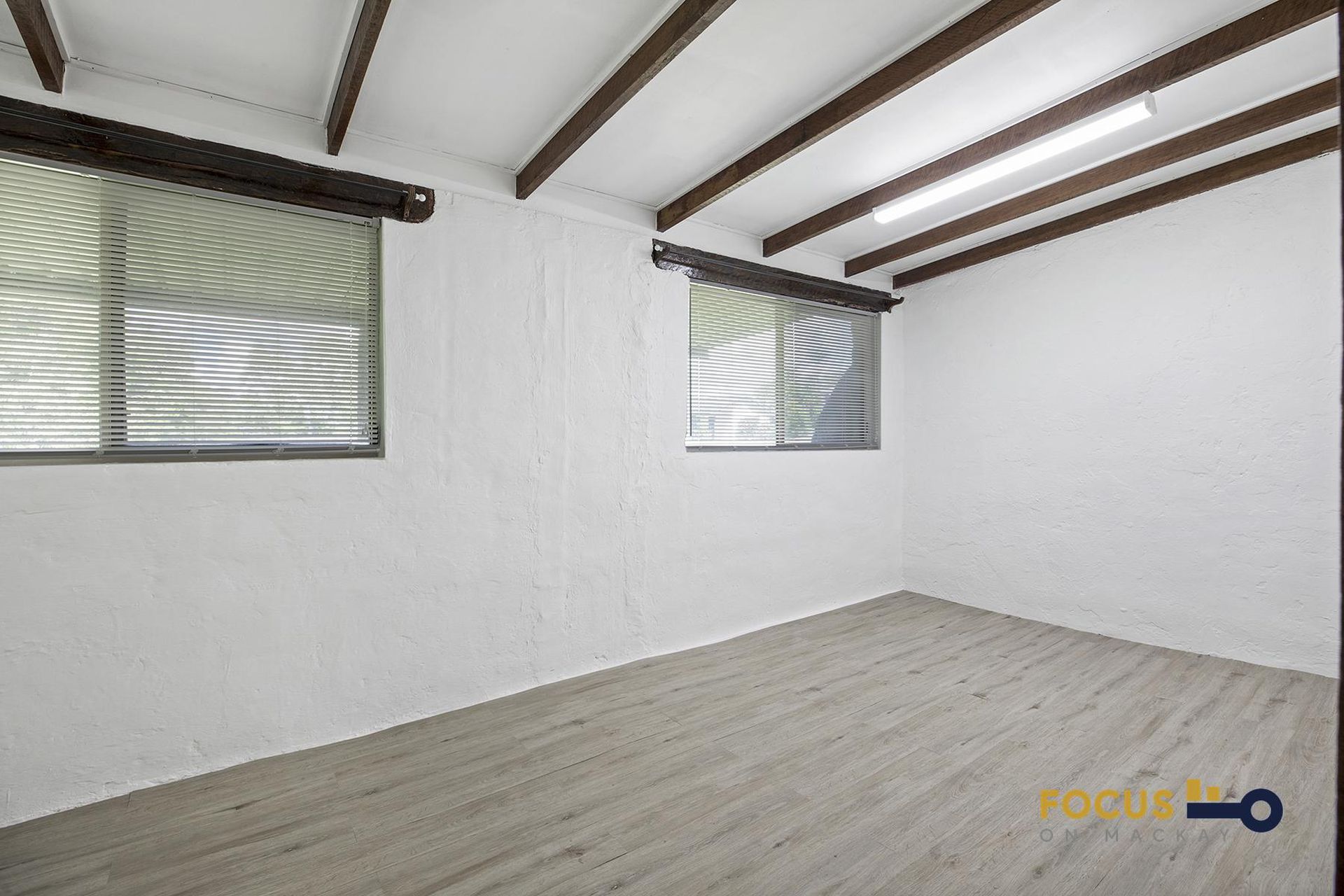 22 Maralyn Ave, Grasstree Beach