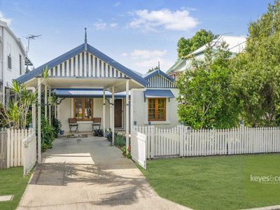 17 Ninth Avenue, Railway Estate