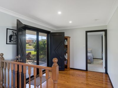 34 Sunset Boulevard, Kianga