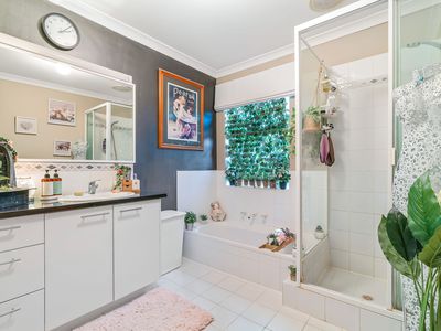 42 Cale Street, Como