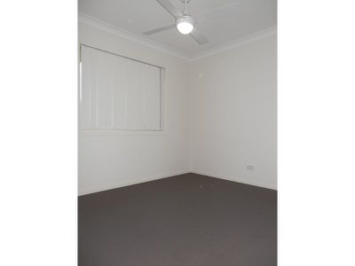 2 / 5 Warner Street, Raceview