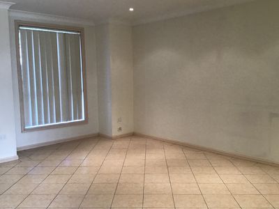 2 / 10 Brindabella Drive, Shell Cove