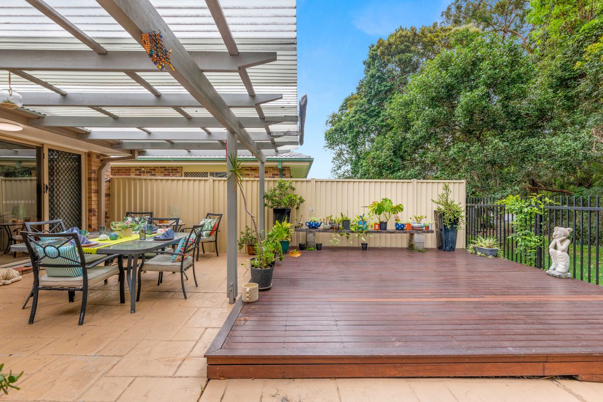 4 Eudonia Court, Elanora