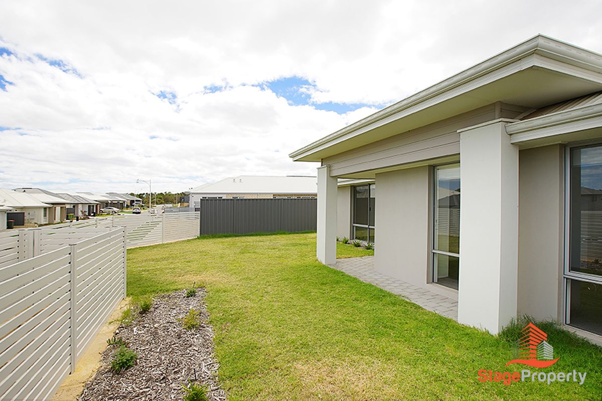 8 Hibiscus Street, Hammond Park