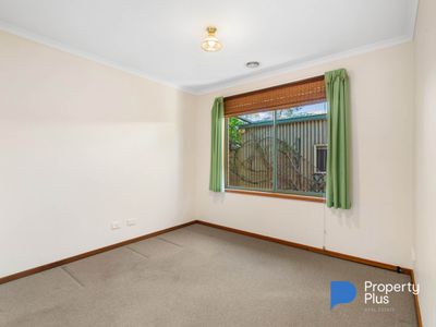 5 Manor Court, , Kangaroo Flat