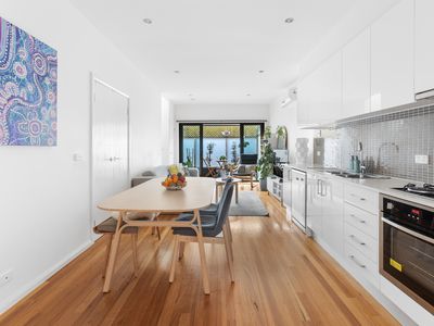 7 / 28 Eleanor Street, Footscray