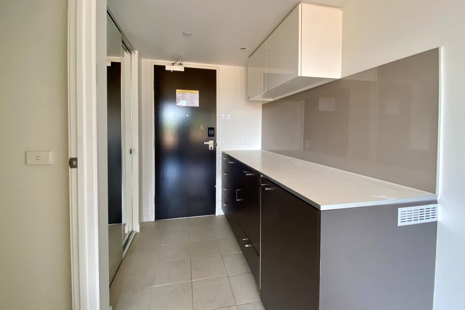 524 / 572 St Kilda Road, Melbourne