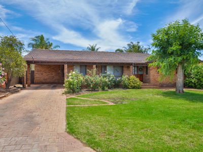 11 Flanagan Parade, Hannans