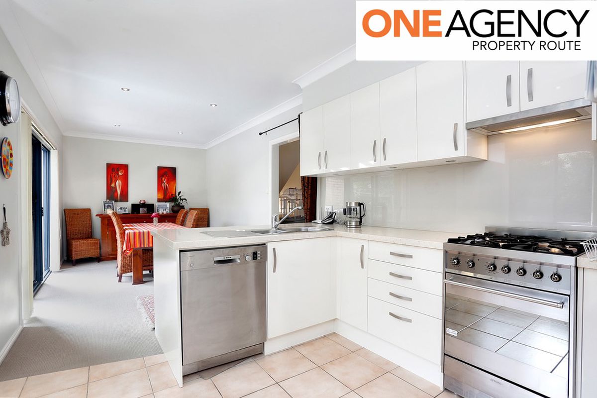 33/18-20 Pearce Street, Baulkham Hills