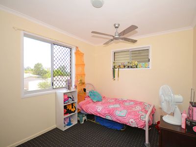 4 BORONIA STREET, Burrum Heads