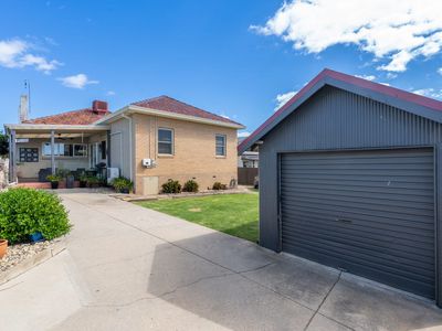 9 The Avenue, Seymour