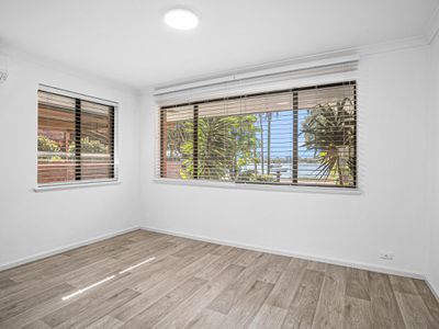 79 The Esplanade, Mount Pleasant