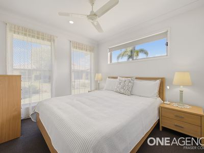 132 / 230 Pulgul Street, Urangan