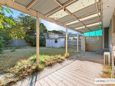 34 Vincent Crescent, Werribee