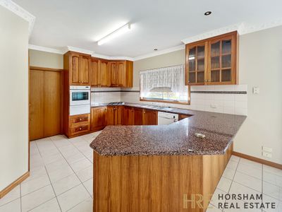 27 Citrus Avenue, Horsham