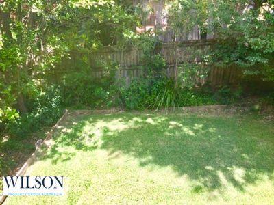 2/242 Lutwyche Road, Windsor