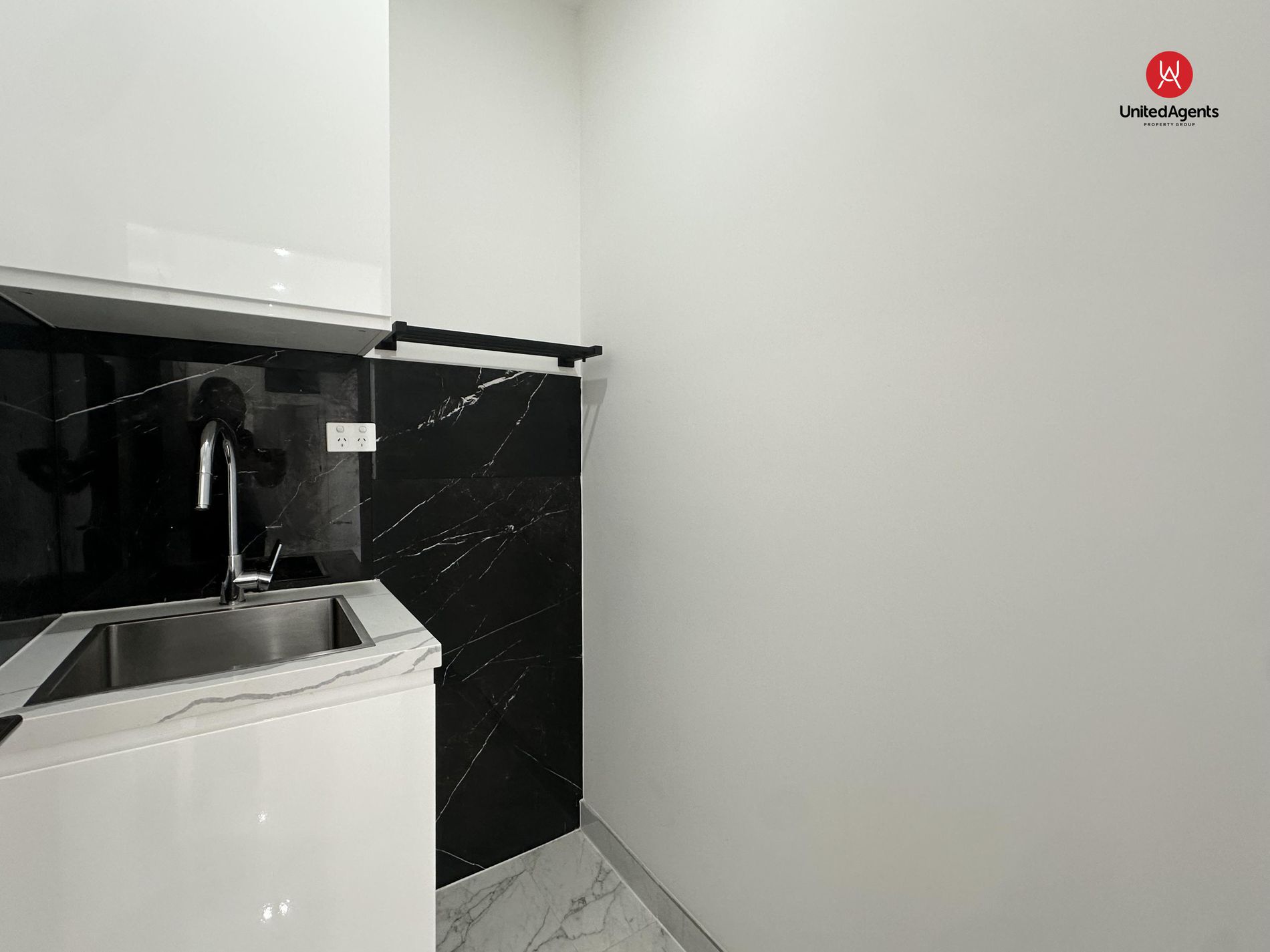 18a Romana Square, Prestons