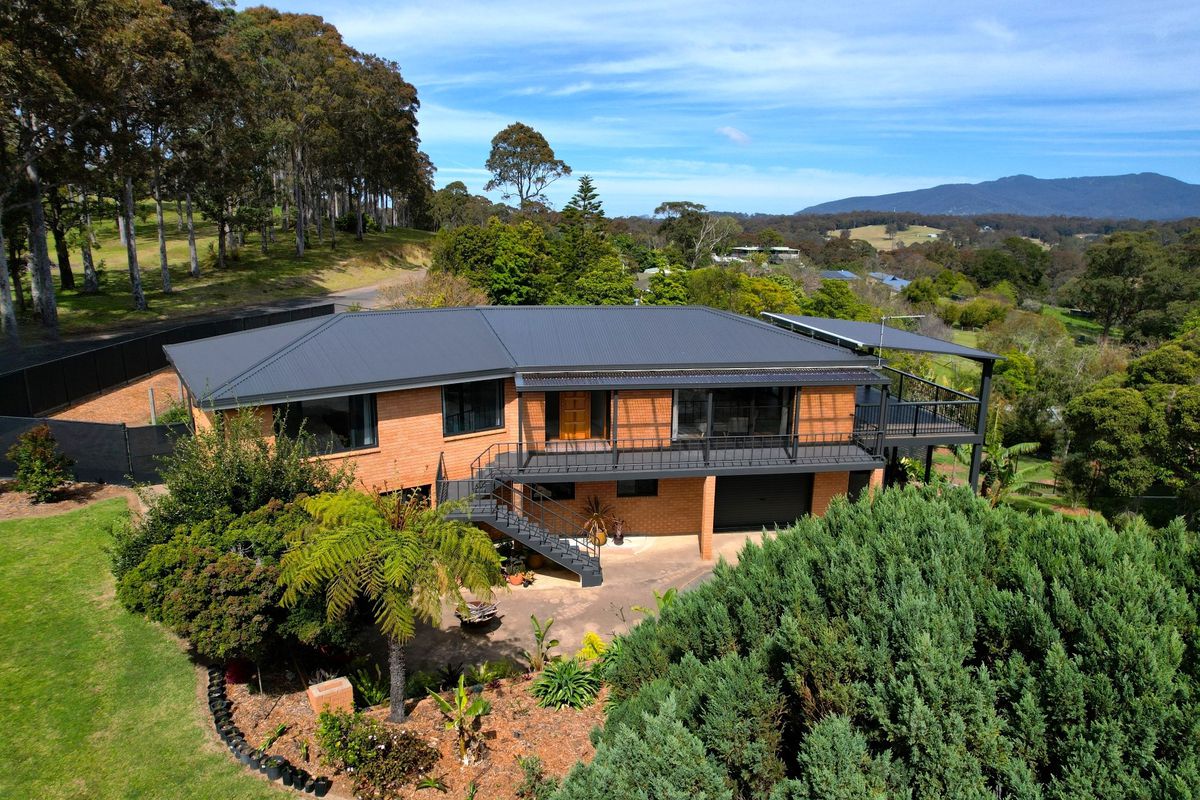 11 Old Highway, Narooma