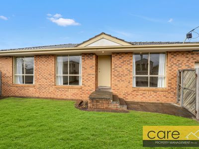 1 / 9 Royal Avenue, Springvale
