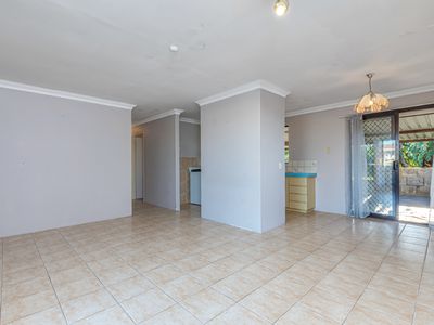 37 Mousehole Crescent, Yanchep