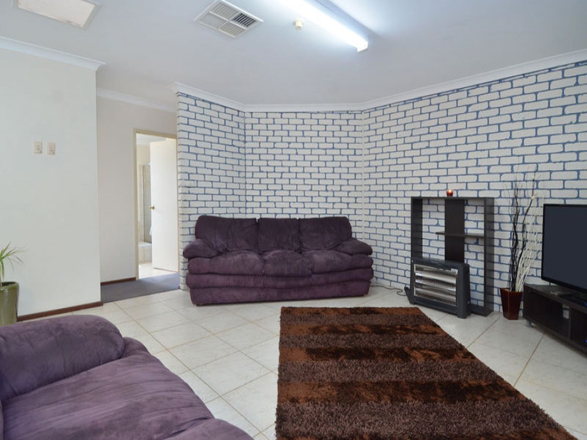 7 Nickel Lane, Hannans