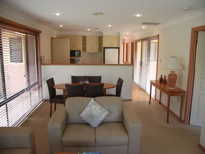 20 / 30 Hilltop Parkway, Tallwoods Village