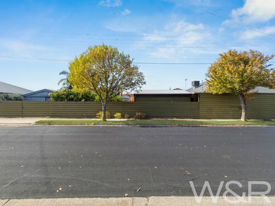 64 Hawson Avenue, North Plympton